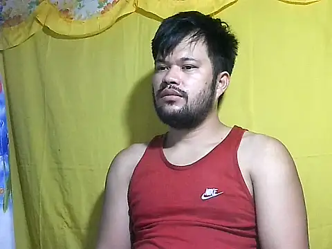 Snapshot of HairyHottestpinoyHandsome chatting on 07/04/26, 12:39 HairyHottestpinoyHandsome online show from 07/04/26, 12:39