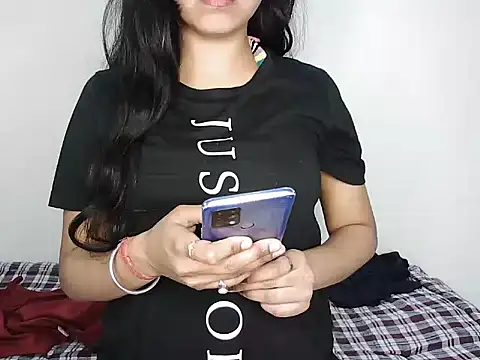 Snapshot of DILRUBA-JAN chatting on 03/17/25, 08:40 DILRUBA-JAN online show from 03/17/25, 08:40