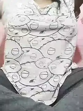 delhi gril online show from 12/26/24, 08:21