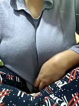 delhi gril online show from 01/08/25, 08:50