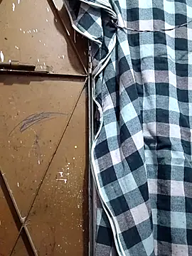 delhi gril online show from 09/15/25, 03:12