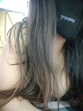 delhi gril online show from 09/24/25, 07:17