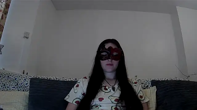 LexiSnowUK online show from 12/23/25, 10:02