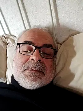 Satiro Sevilla online show from 03/18/25, 02:59