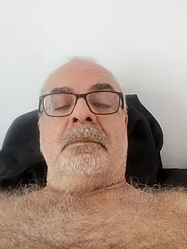 Satiro Sevilla online show from 10/01/25, 04:13