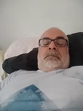 Satiro Sevilla online show from 11/16/25, 04:56