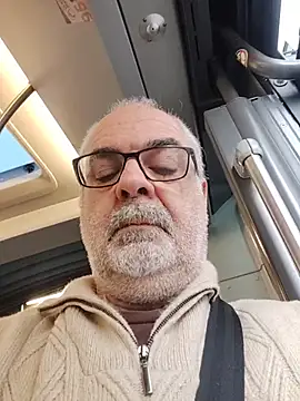 Satiro Sevilla online show from 12/01/25, 03:50