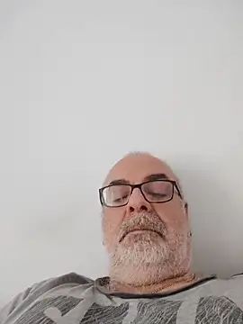 Satiro Sevilla online show from 02/24/26, 04:16