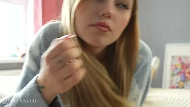 Snapshot of norakisses chatting on 03/06/25, 09:58 norakisses online show from 03/06/25, 09:58