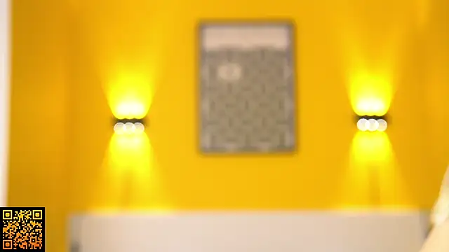 Snapshot of norakisses chatting on 09/18/25, 08:38 norakisses online show from 09/18/25, 08:38