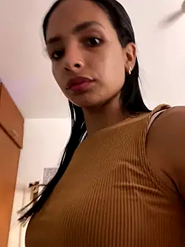 Snapshot of AnnitaSerna_ chatting on 09/30/25, 01:27 AnnitaSerna  online show from 09/30/25, 01:27