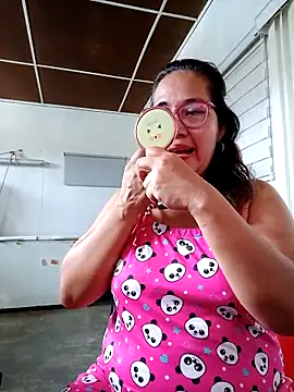 anniecoopeer online show from 03/08/25, 04:50