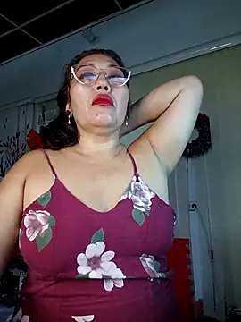 anniecoopeer online show from 12/19/25, 11:28