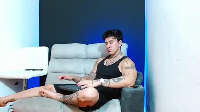 JUSTIN FULLER1 online show from 03/27/26, 02:50