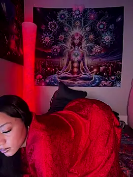 Snapshot of redbonejada chatting on 11/11/25, 07:03 redbonejada online show from 11/11/25, 07:03