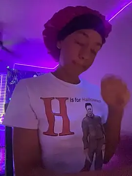 Snapshot of redbonejada chatting on 02/18/26, 05:31 redbonejada online show from 02/18/26, 05:31