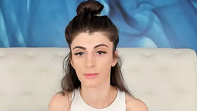 SkinnyDolly online show from 09/10/25, 02:11