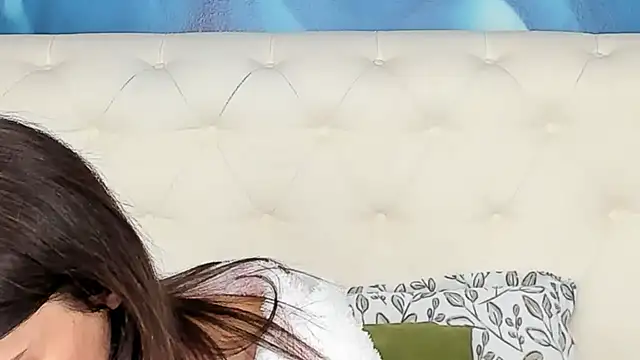 SkinnyDolly online show from 12/05/25, 03:15