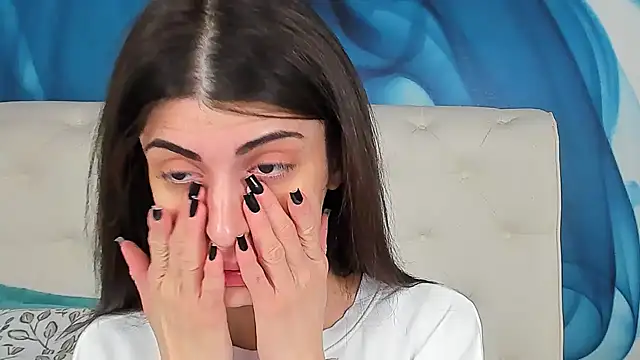 SkinnyDolly online show from 03/24/26, 03:00