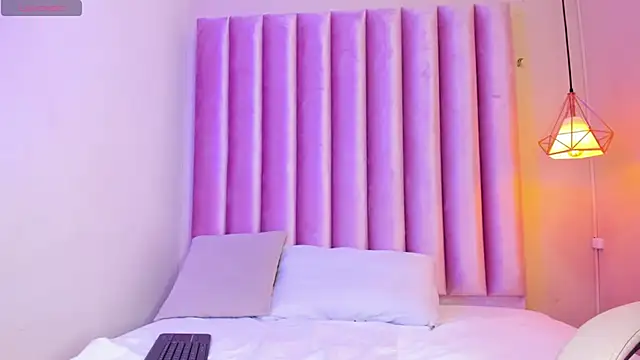 ander deimond  online show from 12/24/24, 01:17