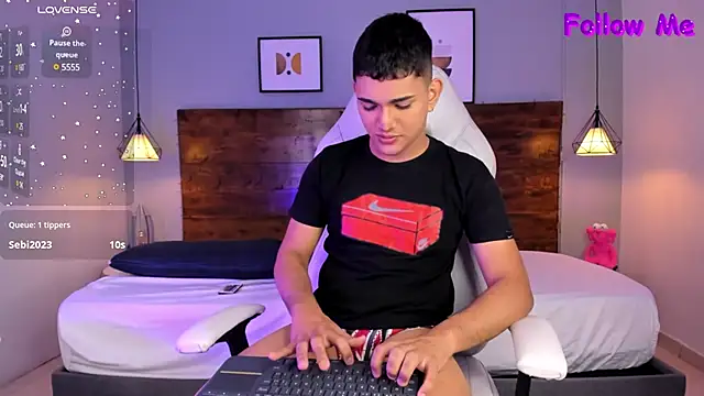 ander deimond  online show from 02/11/25, 04:24