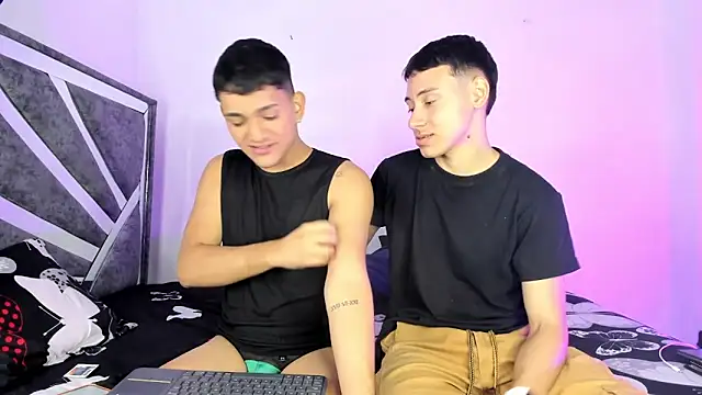 ander deimond  online show from 03/18/25, 04:59