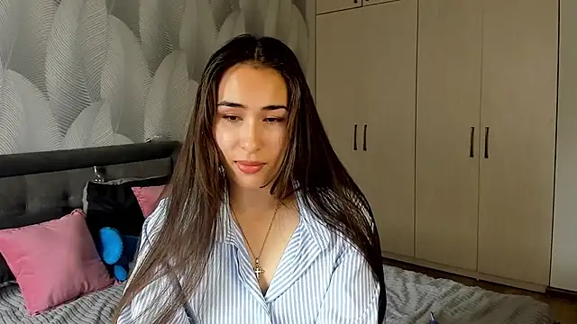 Bambiii bby online show from 09/13/25, 04:01