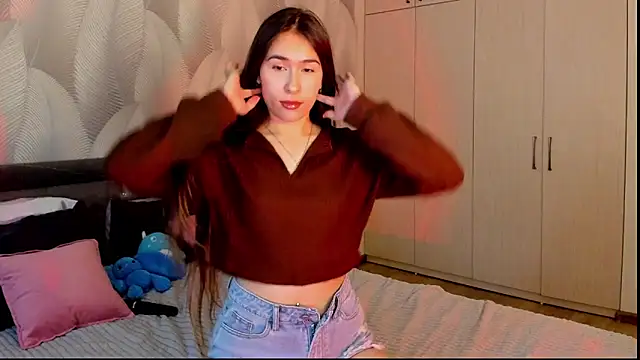 Bambiii bby online show from 11/24/25, 03:17