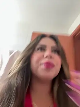 lariic online show from 02/26/26, 02:49