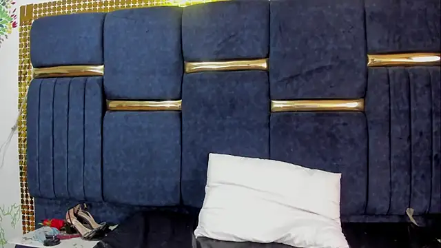 skaysanchez1 online show from 09/16/25, 07:48