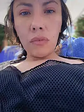 Snapshot of im_lorein chatting on 01/15/25, 07:44 im lorein online show from 01/15/25, 07:44