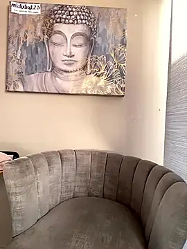 Snapshot of im_lorein chatting on 02/01/25, 12:05 im lorein online show from 02/01/25, 12:05