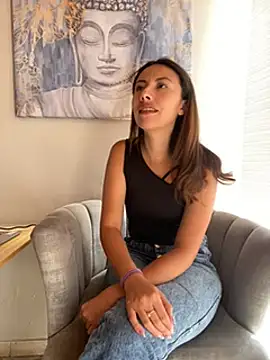 Snapshot of im_lorein chatting on 02/01/25, 03:18 im lorein online show from 02/01/25, 03:18