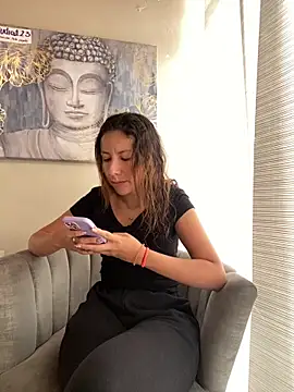 Snapshot of im_lorein chatting on 02/17/25, 01:53 im lorein online show from 02/17/25, 01:53