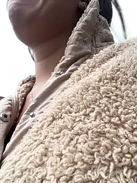 Snapshot of im_lorein chatting on 02/24/25, 02:15 im lorein online show from 02/24/25, 02:15