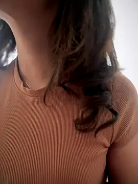 Snapshot of im_lorein chatting on 10/08/25, 07:00 im lorein online show from 10/08/25, 07:00