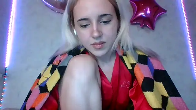 Puregirlaa online show from 03/08/25, 11:37