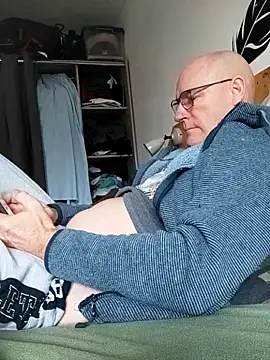 bogland33 online show from 03/08/26, 09:02