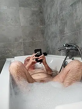 bogland33 online show from 04/19/26, 08:13