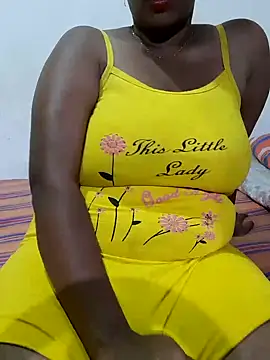 Snapshot of kumaricapalsex2 chatting on 02/17/25, 04:26 kumaricapalsex2 online show from 02/17/25, 04:26