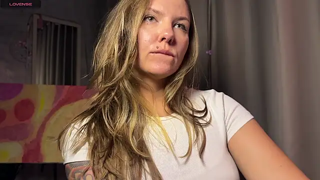 Snapshot of _private_person_ chatting on 01/08/26, 12:40 private person online show from 01/08/26, 12:40