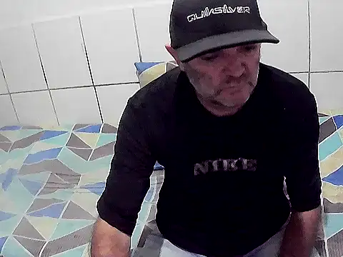 pierdona online show from 11/18/25, 06:23