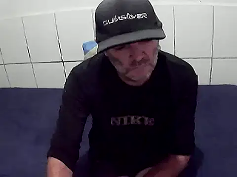 pierdona online show from 12/15/25, 07:07