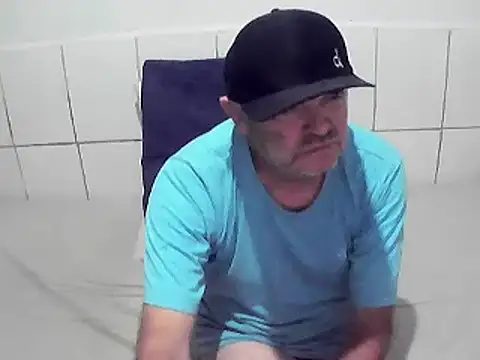 Snapshot of pierdona chatting on 07/21/26, 08:00 pierdona online show from 07/21/26, 08:00