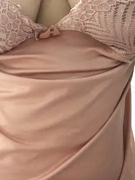 ahross online show from 11/05/25, 09:31