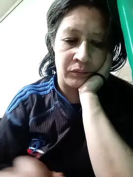 carolina linarez69 online show from 05/16/26, 12:07
