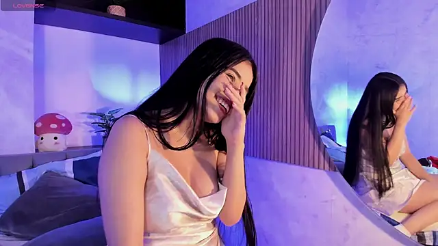 AuroraFiore online show from 03/21/25, 03:44