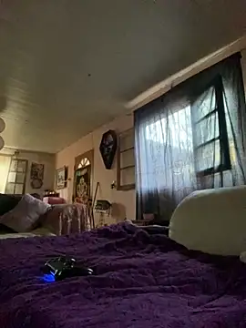 kittyprettybby online show from 05/06/26, 07:41