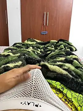 dantedesirexx online show from 01/30/25, 04:58