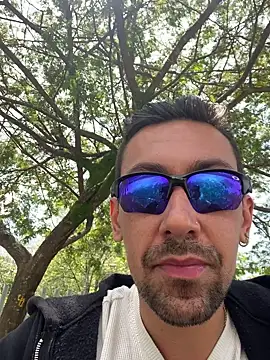 dantedesirexx online show from 10/02/25, 04:36